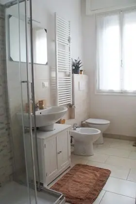 Comfort Tek Büyük veya İki Ayrı Yataklı Oda