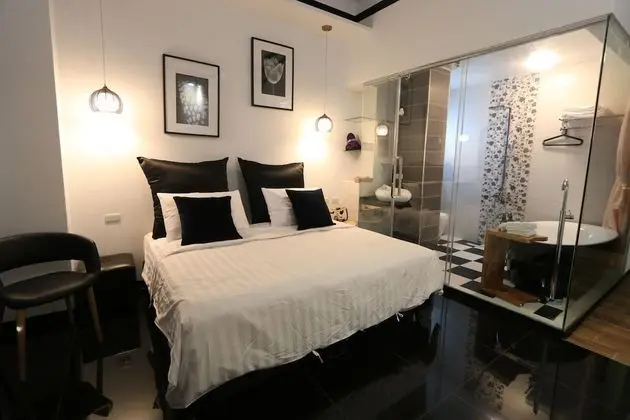 Deluxe Tek Büyük Yataklı Oda (1)
