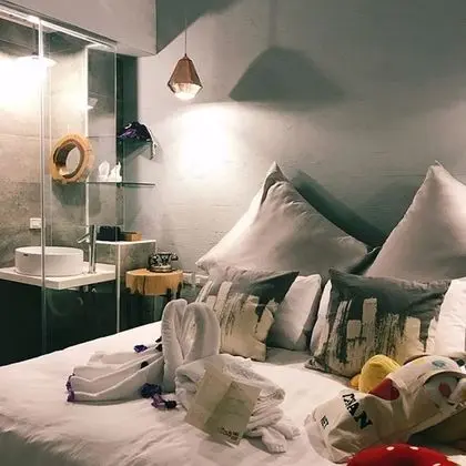 Deluxe Tek Büyük Yataklı Oda (2)