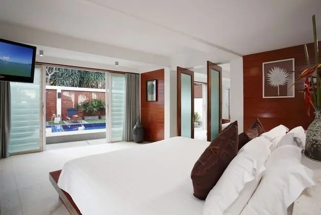 Grand Villa, Kişiye Özel Havuzlu, Denize Sıfır