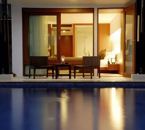 Grand Villa, Kişiye Özel Havuzlu, Denize Sıfır