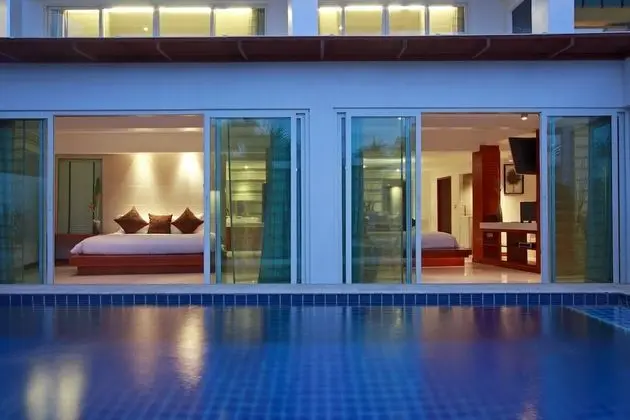 Grand Villa, Kişiye Özel Havuzlu, Denize Sıfır