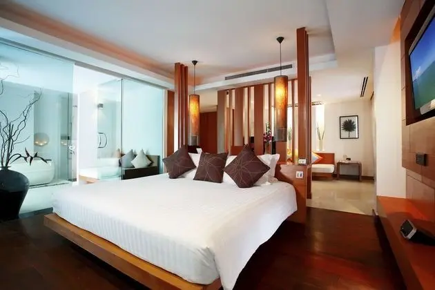 Tek Büyük Yataklı Oda, Kişiye Özel Havuzlu (Free Daily Minibar)