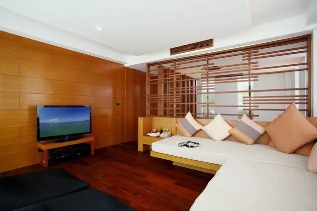 Tek Büyük Yataklı Oda, Kişiye Özel Havuzlu (Free Daily Minibar)