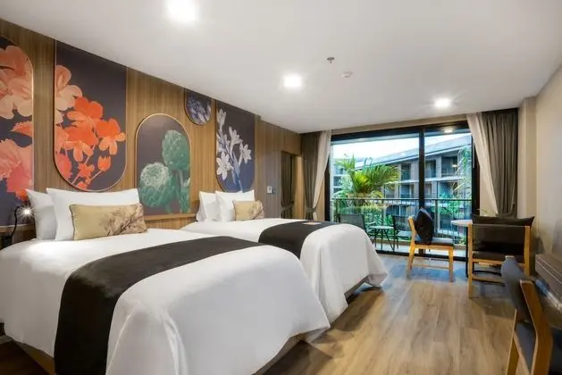 Superior Twin Room