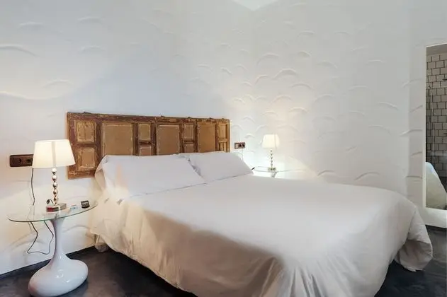 Tek Büyük Yataklı Oda, 1 Çift Kişilik Yatak (3)