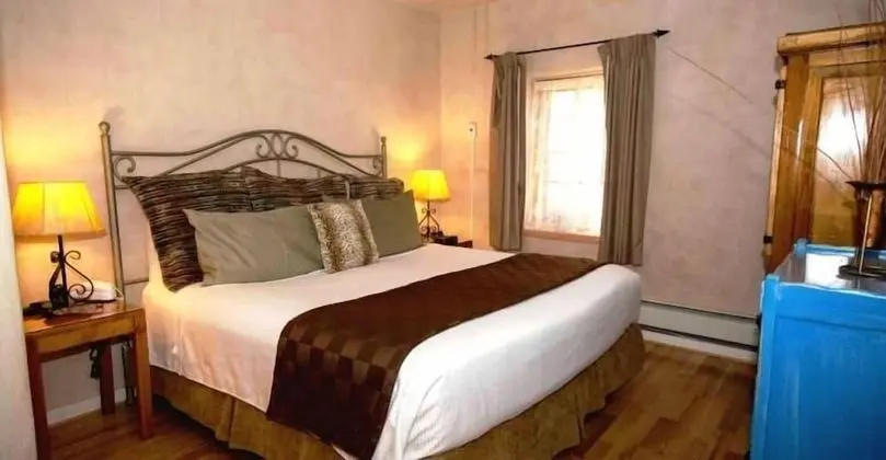 Süit, Birden Çok Yatak, Sigara İçilmez (Two-Room)