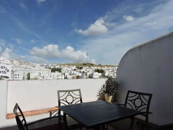 Superior Tek Büyük veya İki Ayrı Yataklı Oda, Teras, Şehir Manzaralı