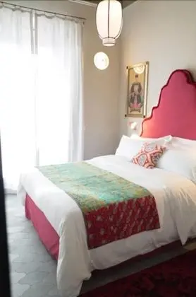 Tek Büyük Yataklı Oda, Bahçe Manzaralı