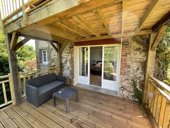 Exclusive Tek Büyük Yataklı Oda