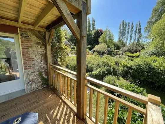 Exclusive Tek Büyük Yataklı Oda