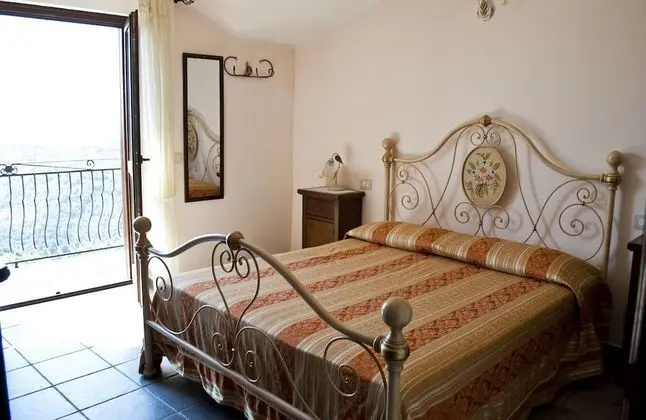 Classic Tek Büyük Yataklı Oda, Tepe Manzaralı