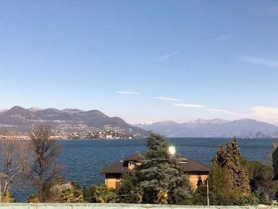 Superior Oda, 1 Büyük (Queen) Boy Yatak, Balkon, Göl Manzaralı