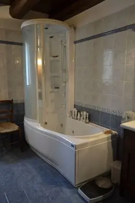 Tek Büyük Yataklı Oda, 1 Büyük (Queen) Boy Yatak, Havuz Manzaralı (Callisto)