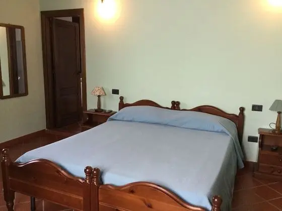 Üç Kişilik Oda