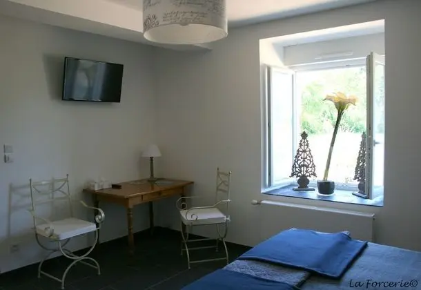 Comfort İki Ayrı Yataklı Oda, Engellilere Uygun, Bahçe Manzaralı (Senteurs du sud)