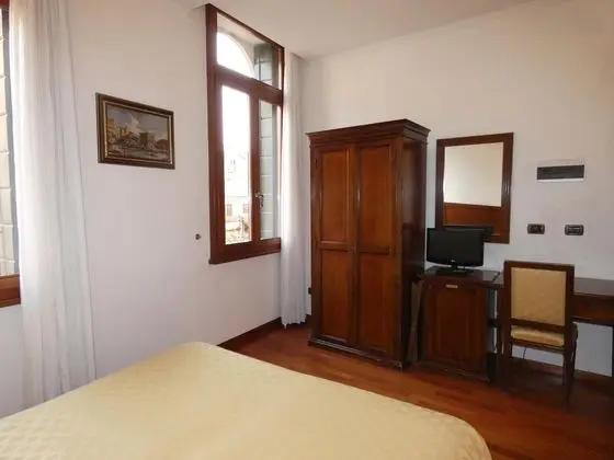 Çift ​​kişilik Standard