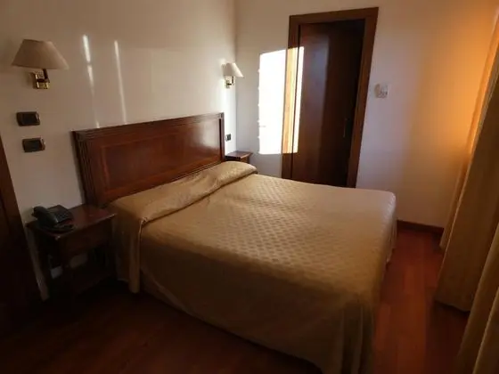 Çift ​​kişilik Standard