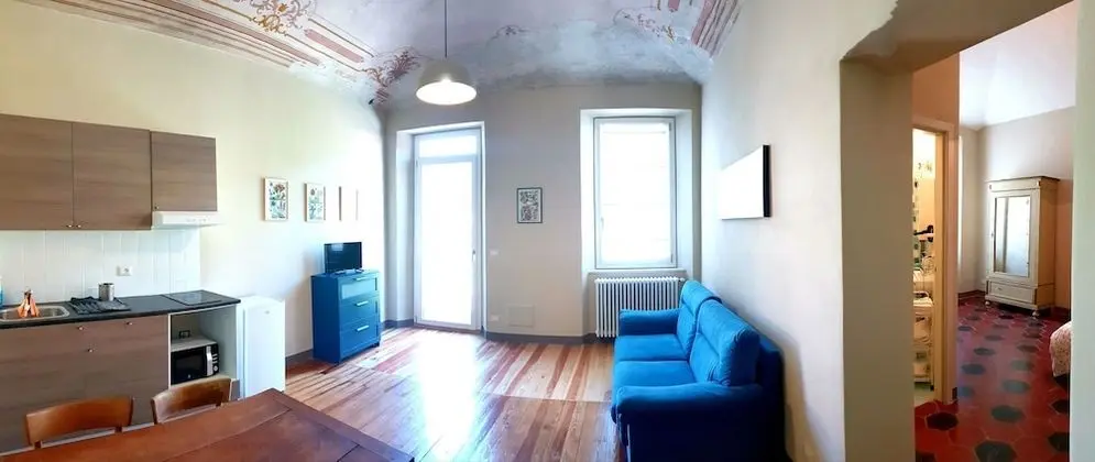 Family Apart Daire, Dağ Manzaralı