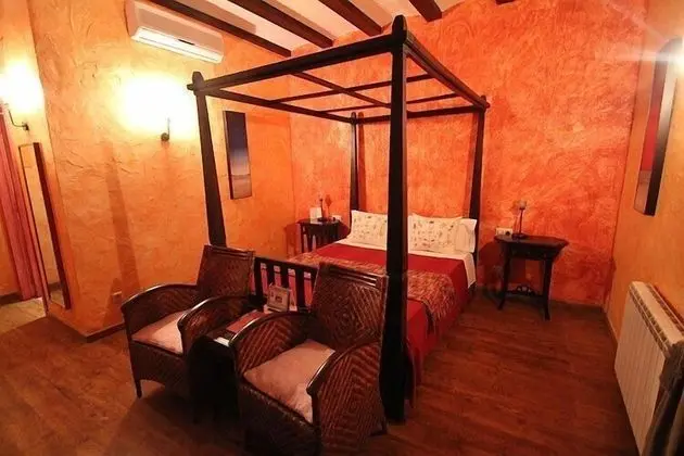 Tek Büyük Yataklı Oda