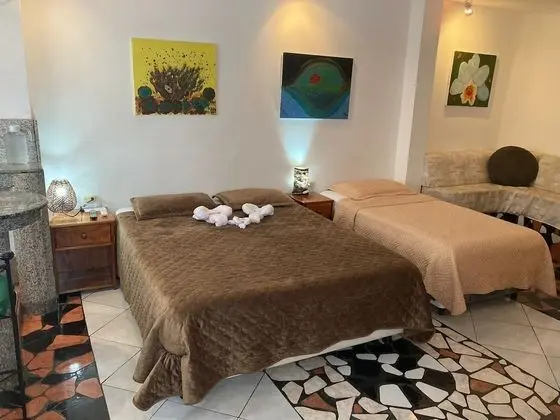 Quadruple Suite