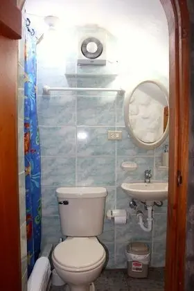 Üç Kişilik Oda