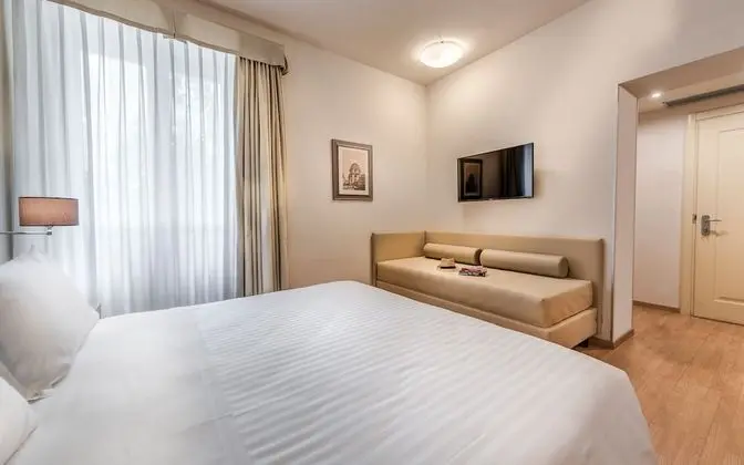 Standard Üç Kişilik Oda, Zemin Kat