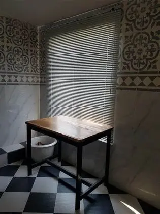 Deluxe Twin Beds