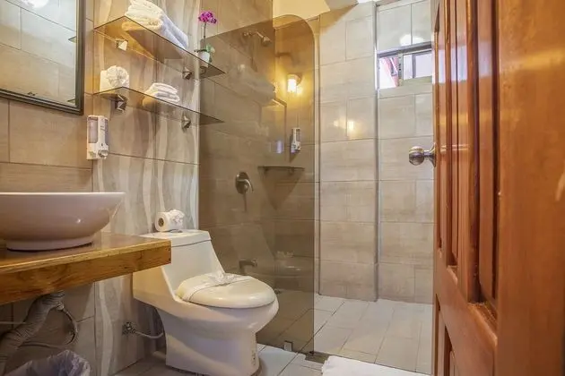 Standard Üç Kişilik Oda