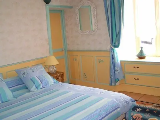 Tek Büyük Yataklı Oda, Zemin Kat