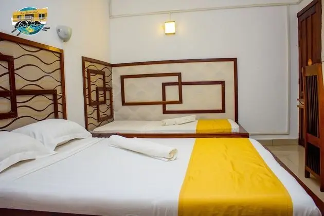 Üç Kişilik Oda