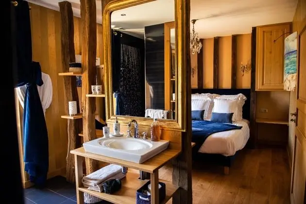 Tek Büyük Yataklı Oda, Bahçe Manzaralı (Royale)