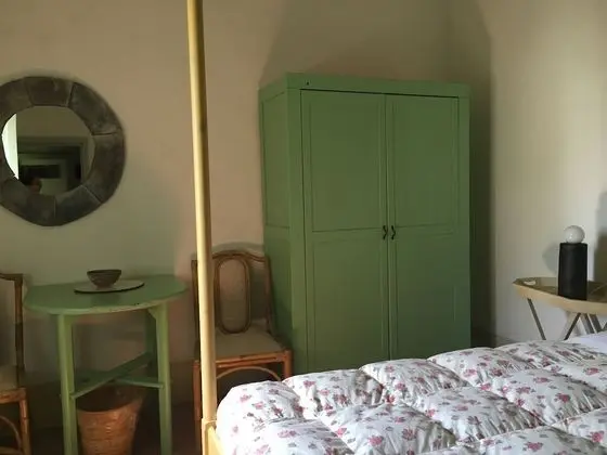 Tek Büyük Yataklı Oda, Özel Banyo (External Bathroom)