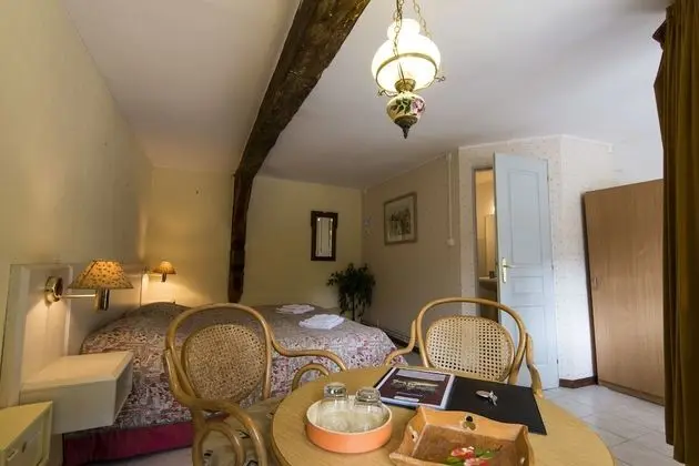 Tek Büyük Yataklı Oda (Clos Luce)