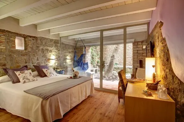 1 Çift Kişilik Veya 2 Tek Kişilik Yatak Garden View