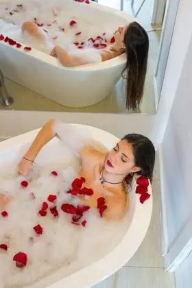 1 Çift Kişilik Veya 2 Tek Kişilik Yatak Luxury