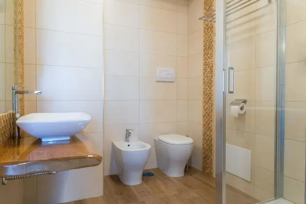 Standard Tek Büyük veya İki Ayrı Yataklı Oda, Deniz Manzaralı
