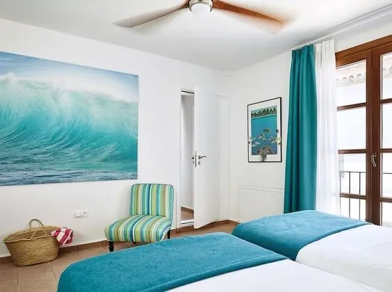 Basic İki Ayrı Yataklı Oda