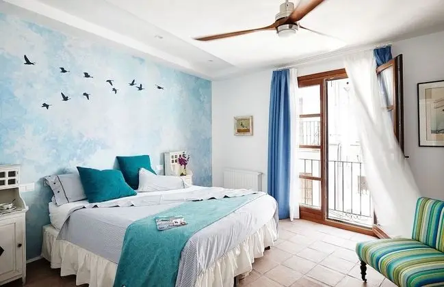 Basic Tek Büyük Yataklı Oda