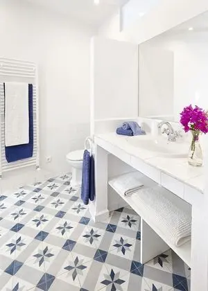 Basic Tek Büyük Yataklı Oda