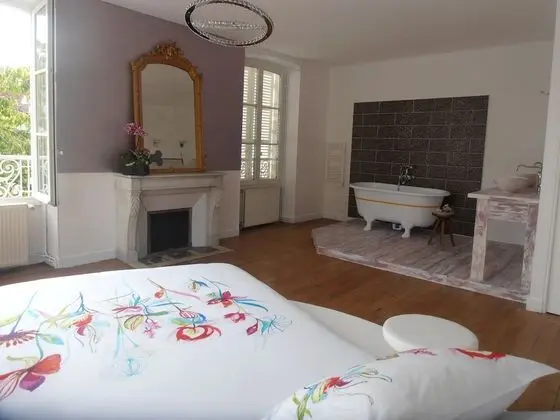 Romantic Tek Büyük Yataklı Oda