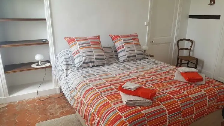 Tek Büyük Yataklı Oda (Tomette)