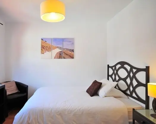 Tek Büyük Yataklı Oda, Sigara İçilmez