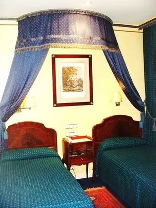 İki Ayrı Yataklı Oda, 2 Tek Kişilik Yatak