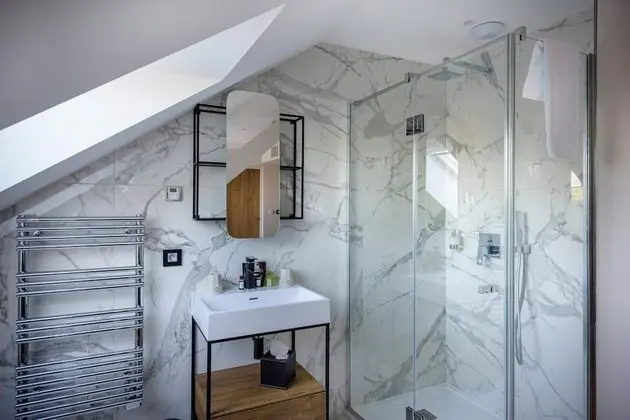 Superior Tek Büyük Yataklı Oda, Avlu Manzaralı