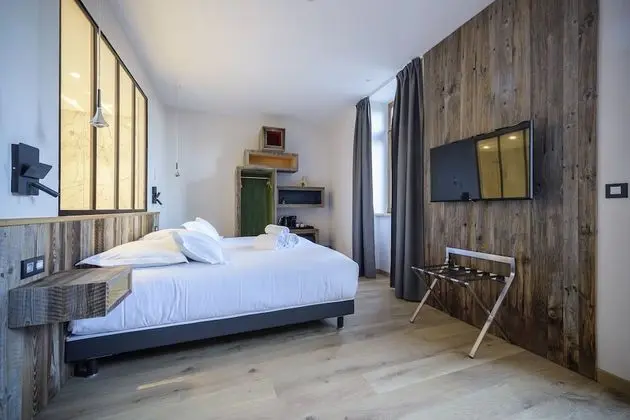 Tek Büyük veya İki Ayrı Yataklı Oda, Bahçe Manzaralı (Authentique)