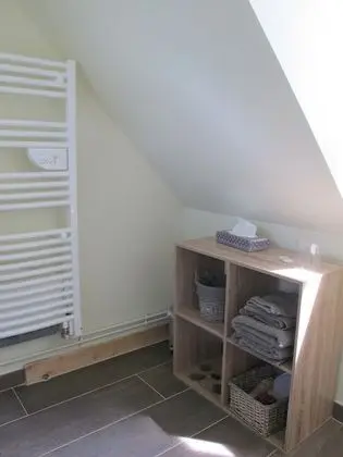 Tek Büyük veya İki Ayrı Yataklı Oda, Özel Banyo (Les Daims)