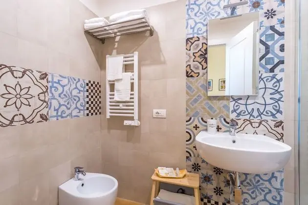 Deluxe Tek Büyük Yataklı Oda (Le sei sorelle)