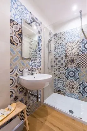 Deluxe Tek Büyük Yataklı Oda (Le sei sorelle)