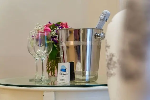 Luxury Üç Kişilik Oda (Suite La Gatta Cenerentola)